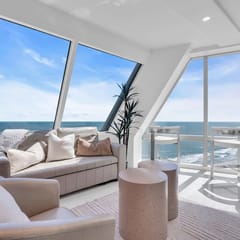 Beachfront Penthouse • Boardwalk & Ocean Views