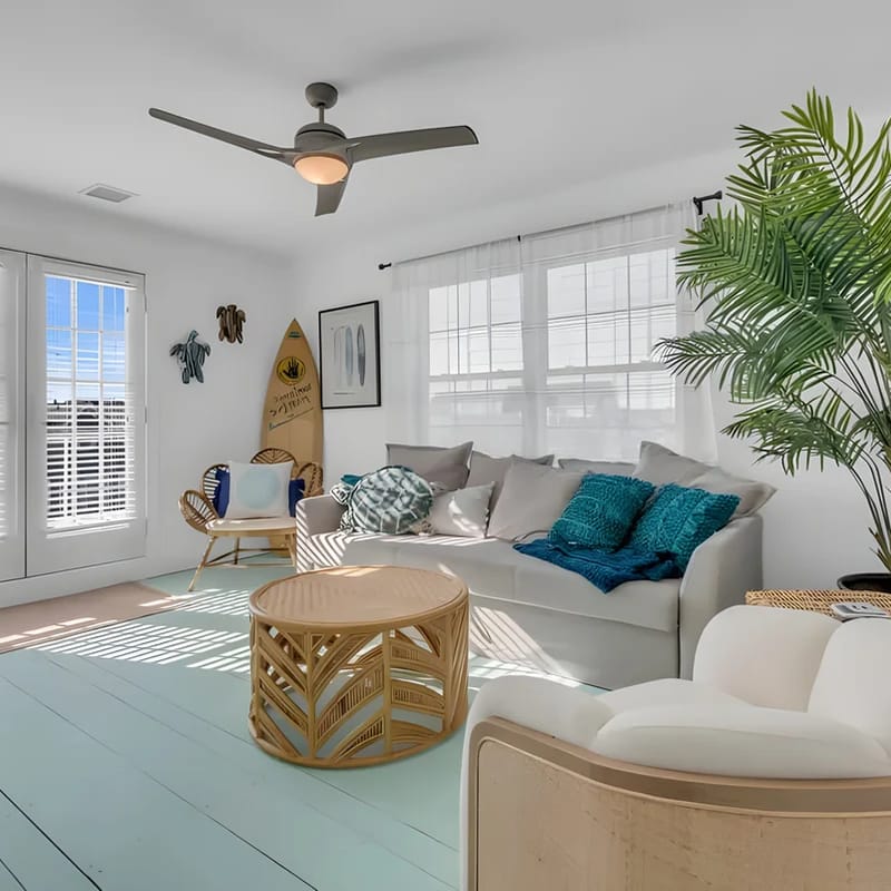 3BR - Beach Block - Rooftop Deck - Ocean View!