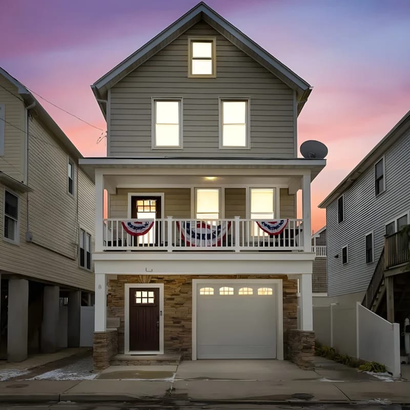 Beach St Bliss - 3BR Family House - Beach Block